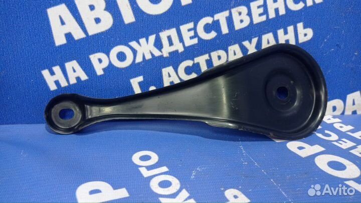 Крепление балки подвески Hyundai Ix55 внедорожник