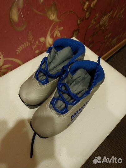 Лыжные ботинки детские