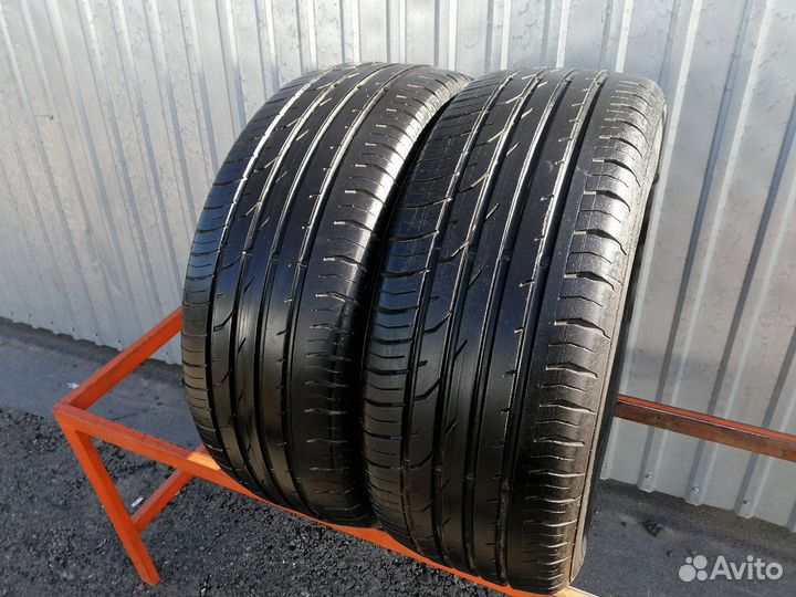 Continental ContiPremiumContact 2 215/55 R16 93W