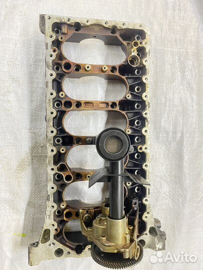 Насос масляный Volvo b6324s