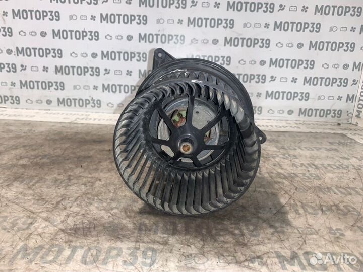 Моторчик печки Ford Connect 1.8 tdci 2010