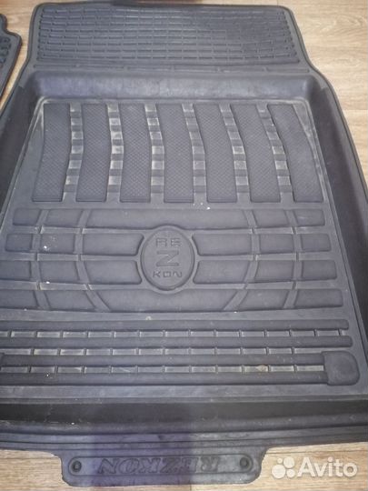 Продам автомобильные коврики