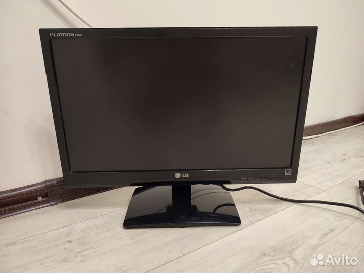 Монитор LG flatron