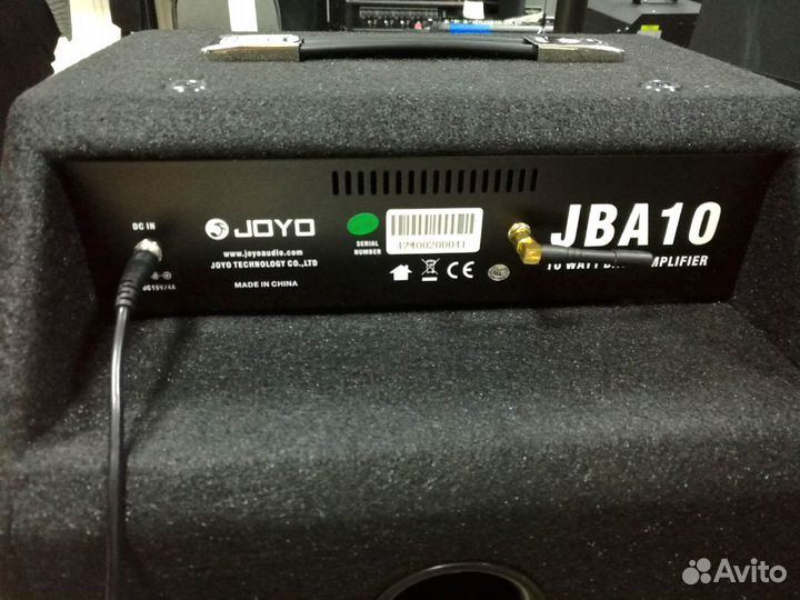 Комбоусилитель для бас-гитары Joyo JBA10
