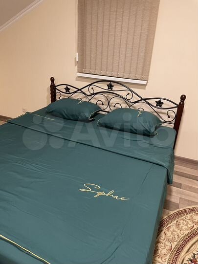 Дом 100 м² на участке 10 га