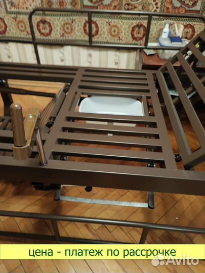 Медицинская кровать для инвалидов и пожилых людей