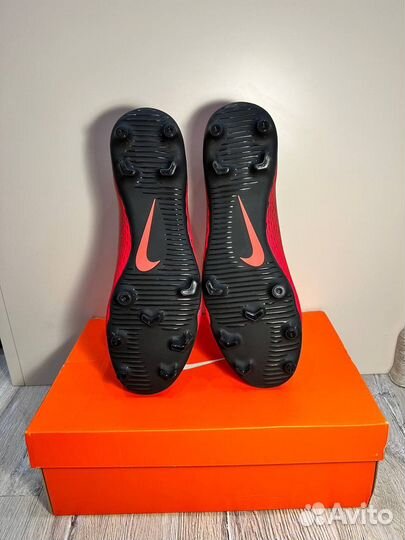 Бутсы Nike новые оригинал 12US 45 размер