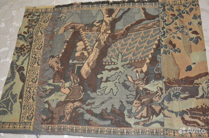 Гобеленовый коврик