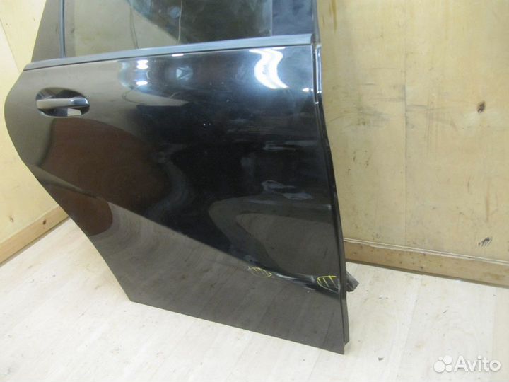 Дверь задняя правая Mercedes W246 B-Klasse В Сборе