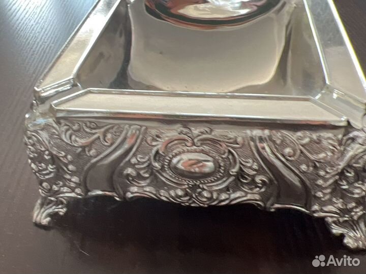 Пепельница