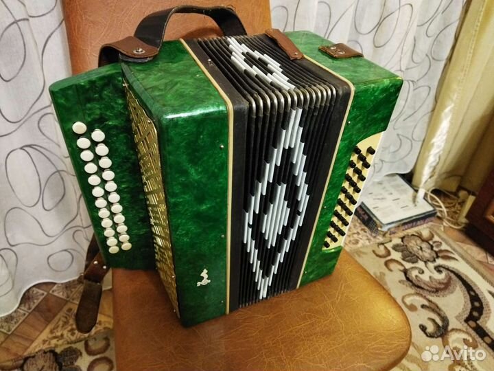 Баян, аккордеон, гармонь