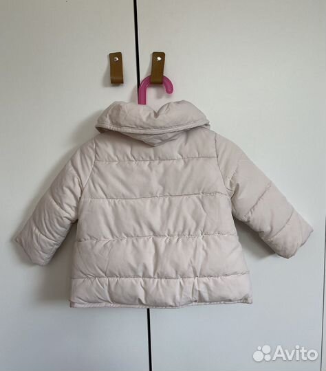 Zara куртка для девочки размер 86