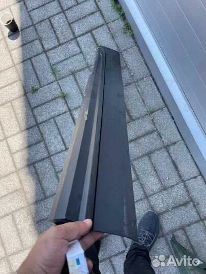 Накладка двери передняя левая Audi Q5