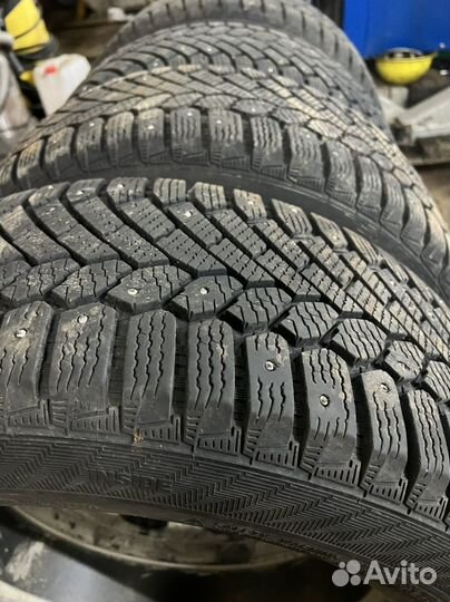 Gislaved Nord Frost 200 SUV 235/50 R18