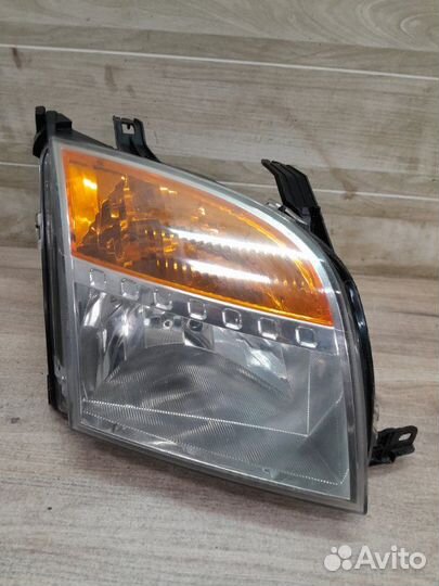 Фара правая Ford Fusion