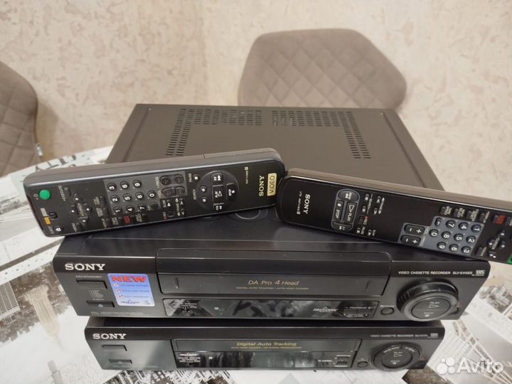 Видеомагнитофон sony