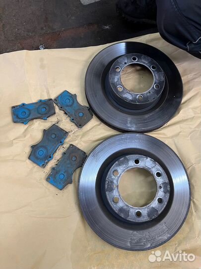 Тормозные диски и колодки Прадо 150 оригинал