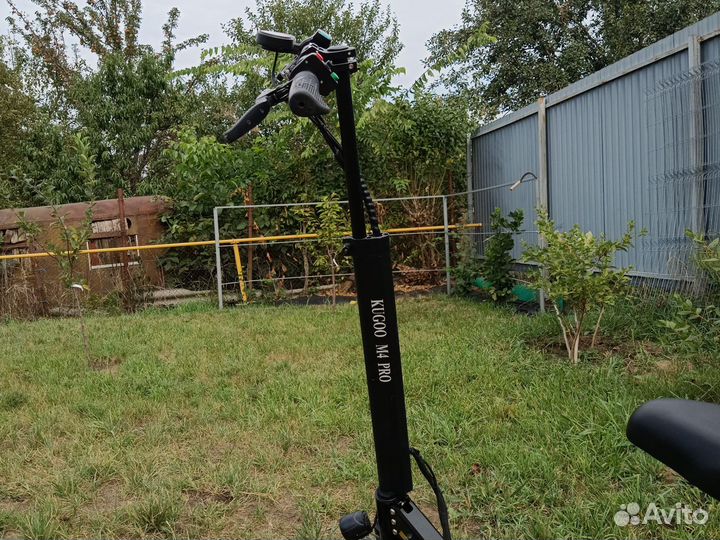 Самокат взрослый электрический бу