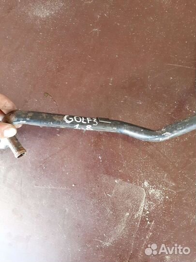 Трубка охлаждающей жидкости Фольксваген Гольф 3