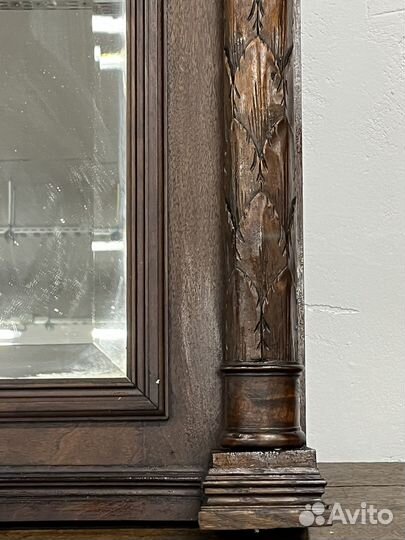Антикварное зеркало