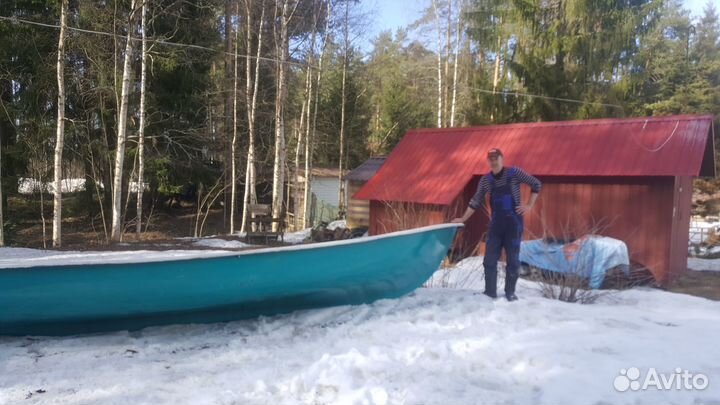 Лодка пластиковая 5 метров