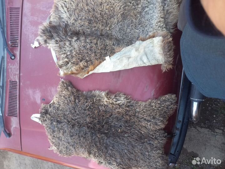 Натуральные овечьи шкуры