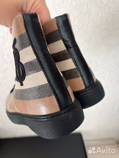 Ботинки кожаные burberry