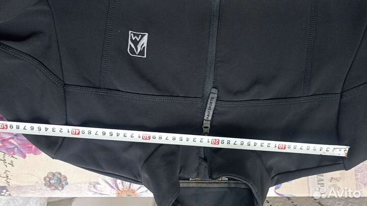 Кофта спортивная 44