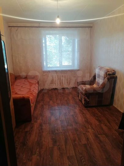Комната 13 м² в 1-к., 4/5 эт.