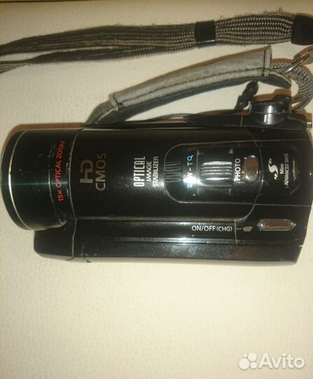 Видеокамера Canon legria HF 200
