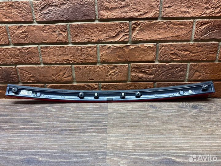 Фонарь задний центральный Kia Sportage 2016-2021