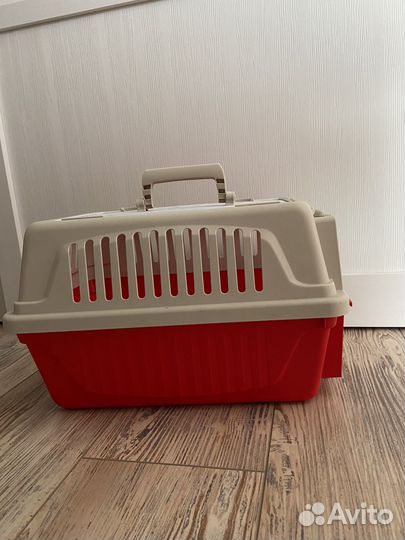 Переноска для животных пластиковая