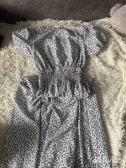 Платье женское 46 48