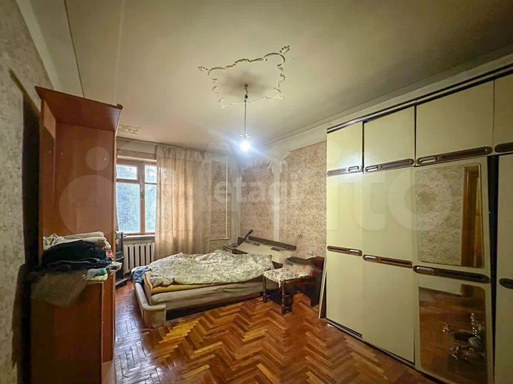 3-к. квартира, 76,5 м², 2/4 эт.