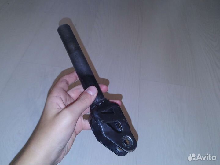 Вилка для трюкового самоката hic