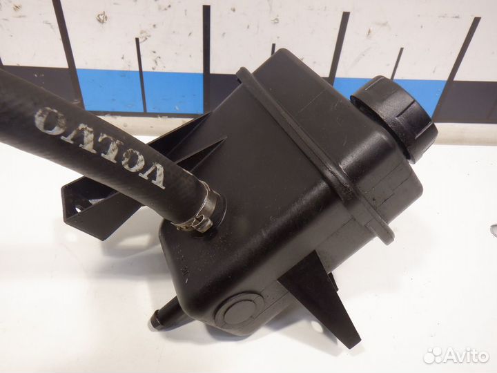 Бачок гур Volvo S40 V40 B4184S B4204S