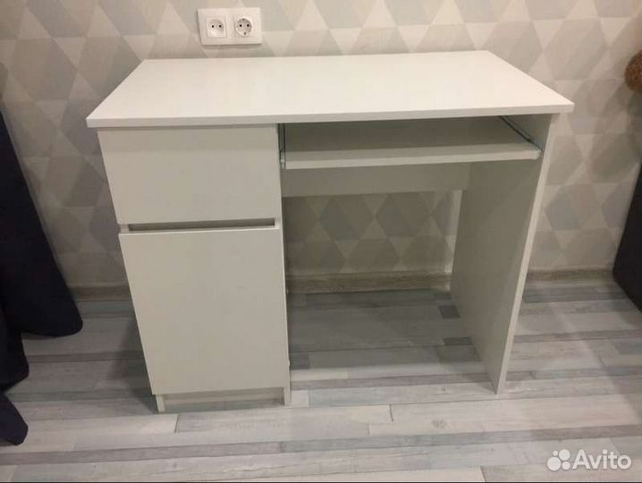 Белый Стол Мори мс 01