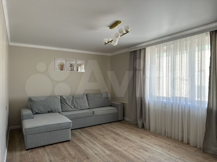 4-к. квартира, 74 м², 5/5 эт.