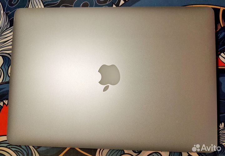 MacBook Pro 15 (2015, Retina, A1398) intel i7 /16G