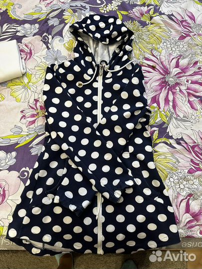 Отдам вещи на девушку 42-44