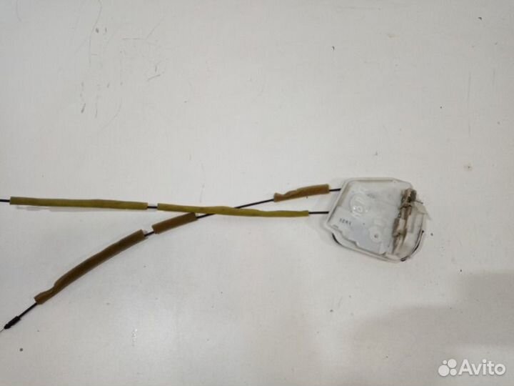 Замок двери передний правый Mazda 3 BL 2008-2013