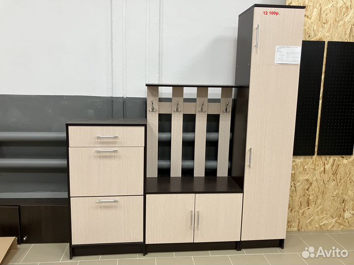 Кухнонный гарнитур, прихожка