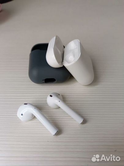 Airpods