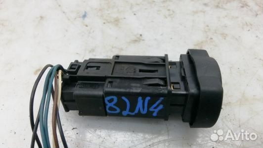 Кнопка аварийки dacia sandero 1 (82N04I501)