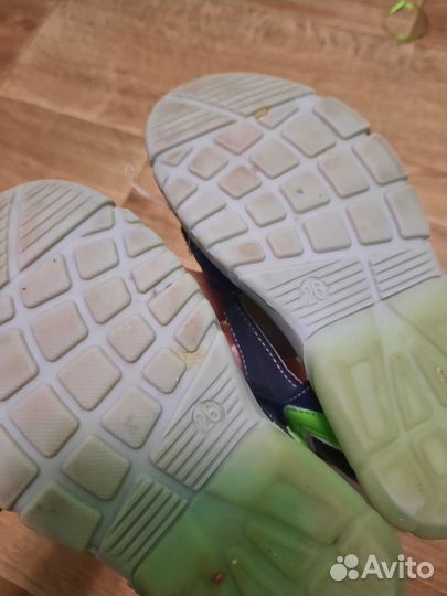 Сандали и чешки