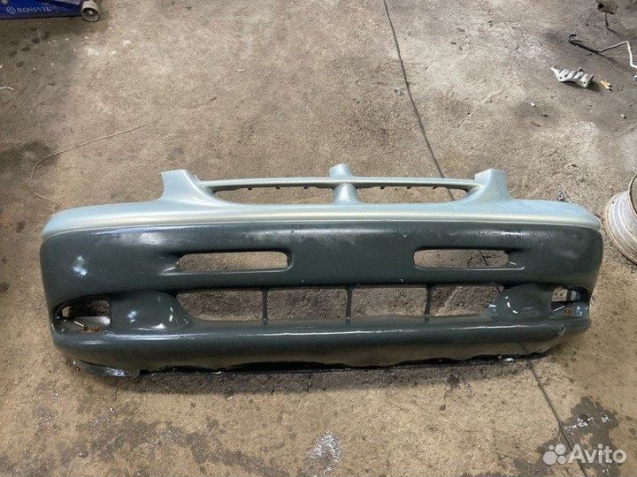 Бампер передний Dodge Caravan EFA 2000