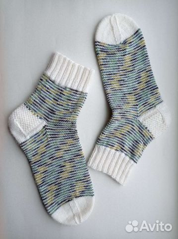 Вязаные носки женские
