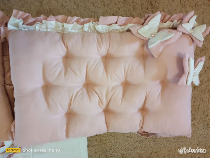 Бортики в детскую кроватку, одеяло, балдахин