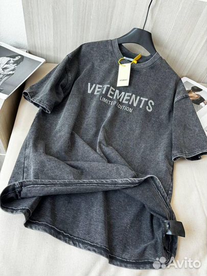 Футболка Vetements женская