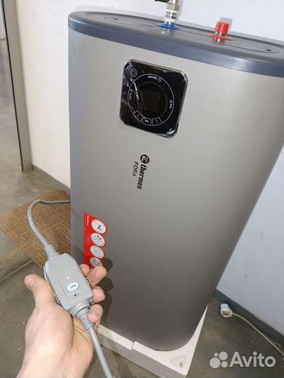 Водонагреватель накопительный 50л